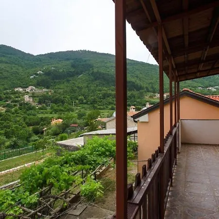 Casa de Férias House Golovik Brseč