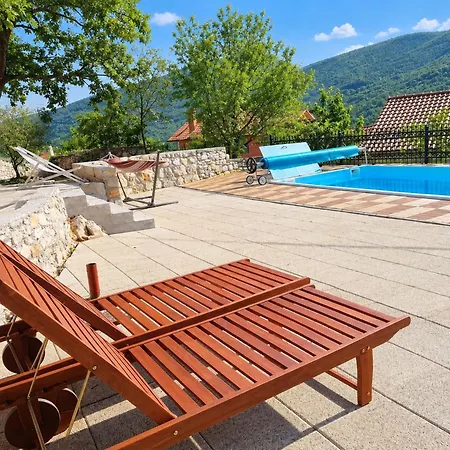Hébergement de vacances House Golovik Brseč